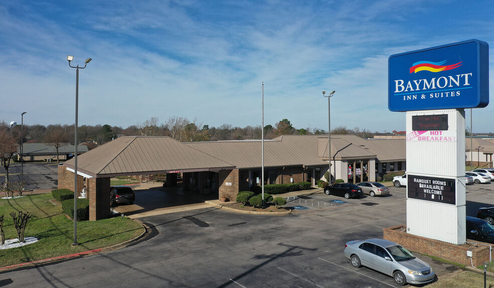 3560 NE Loop 286, Paris, TX for sale - Building Photo - Image 1 of 1