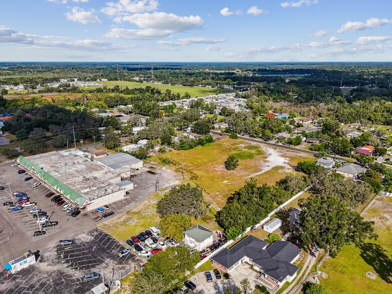 3309 Gloria Ave, Plant City, FL for sale - Building Photo - Image 3 of 16
