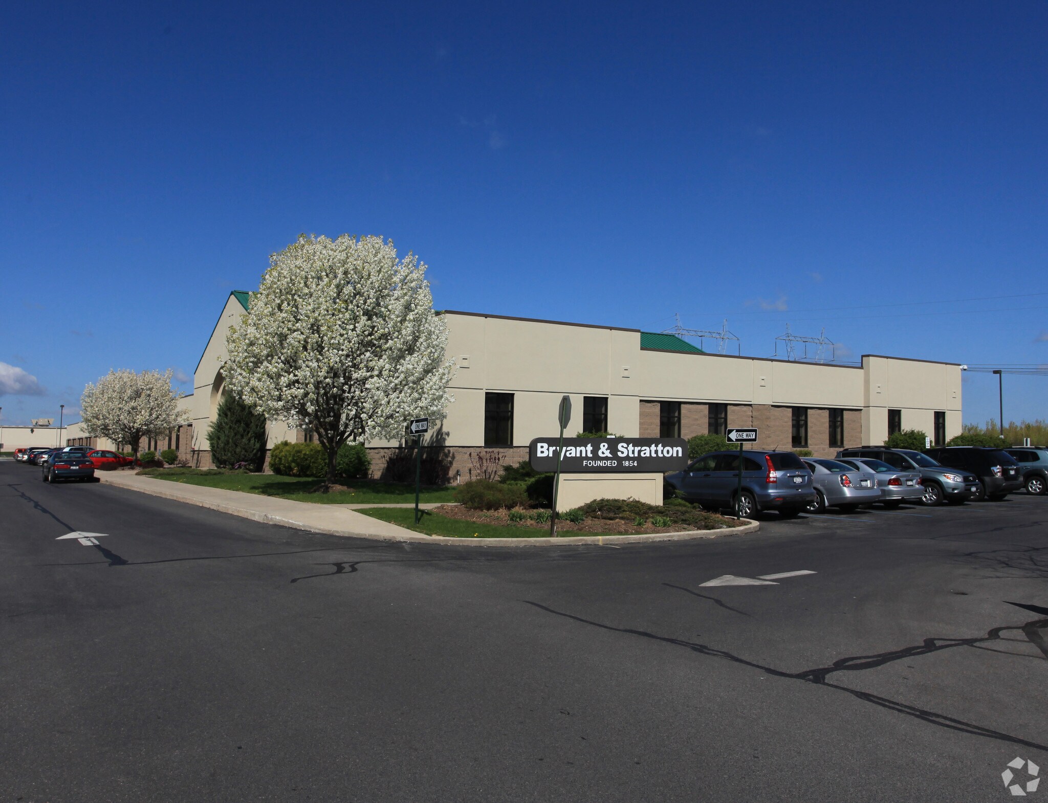 8687 Carling Rd, Liverpool, NY for sale Primary Photo- Image 1 of 1