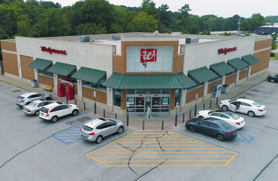 2602 Florence Blvd, Florence, AL for sale - Building Photo - Image 1 of 1