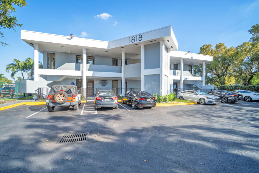 1818 Sheridan St, Hollywood, FL for sale - Building Photo - Image 1 of 1