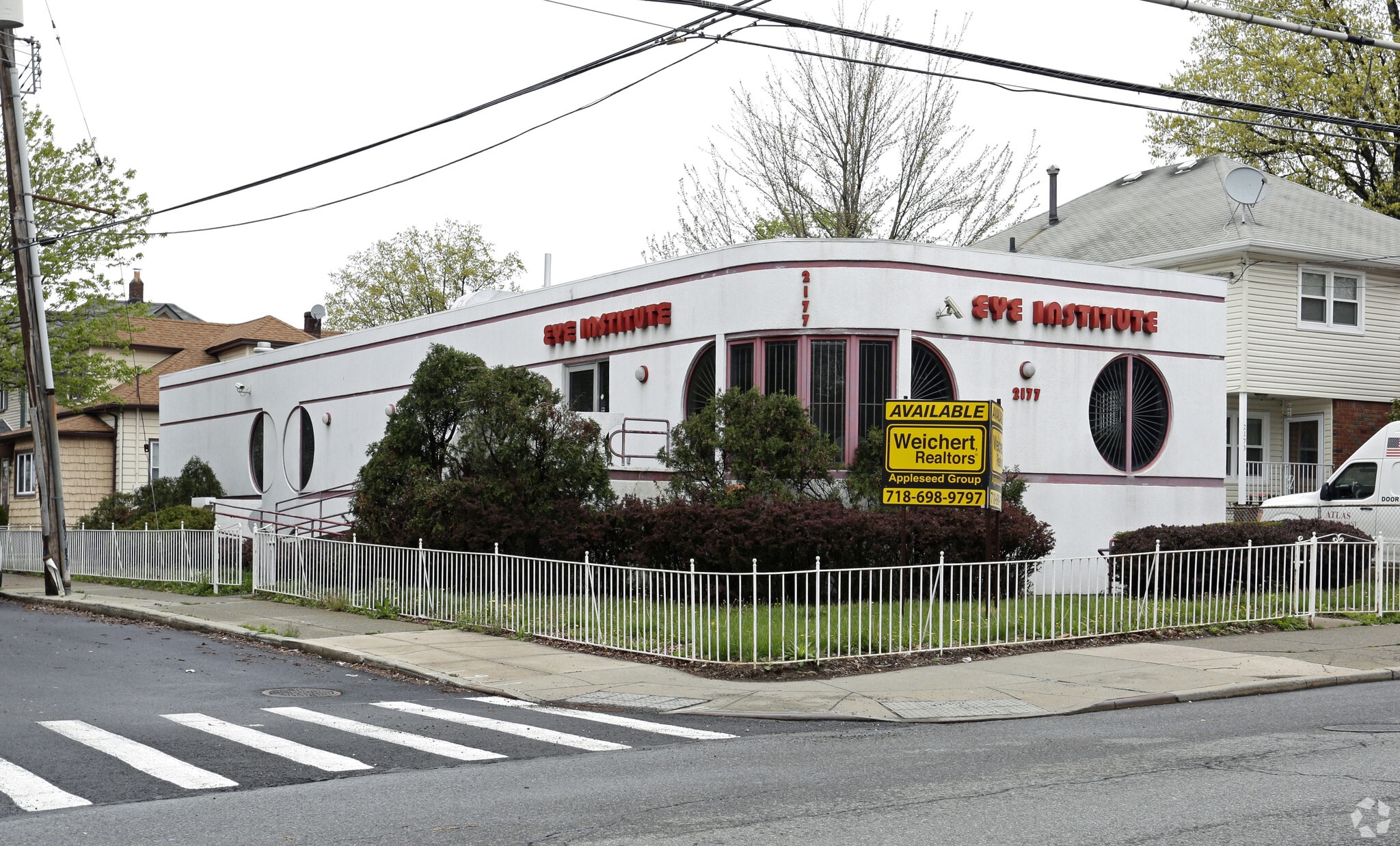 2177 Victory Blvd, Staten Island, NY for sale Primary Photo- Image 1 of 1