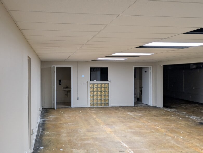5107 14th St, Bradenton, FL for lease - Building Photo - Image 3 of 5