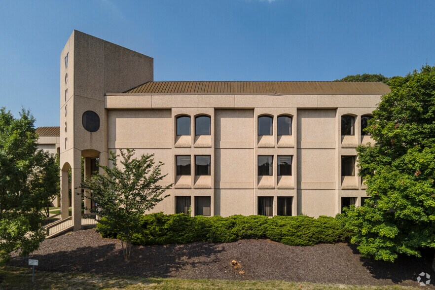 6850 Versar Ctr, Springfield, VA for lease - Building Photo - Image 3 of 14