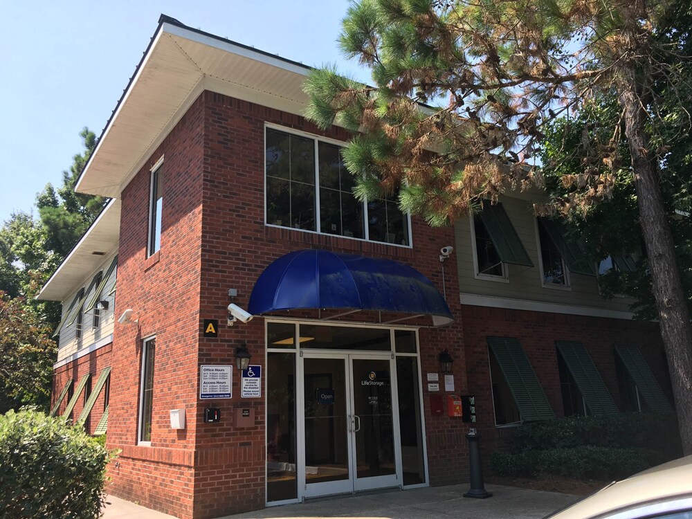 1514 Mathis Ferry Rd, Mount Pleasant, SC 29464 Private Office Suites