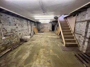 87 Main St, Bingley for lease Interior Photo- Image 2 of 2