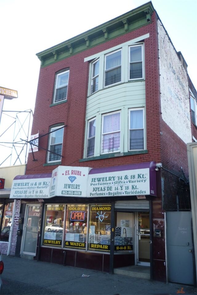 186 Bloomfield Ave, Newark, NJ for sale Primary Photo- Image 1 of 1