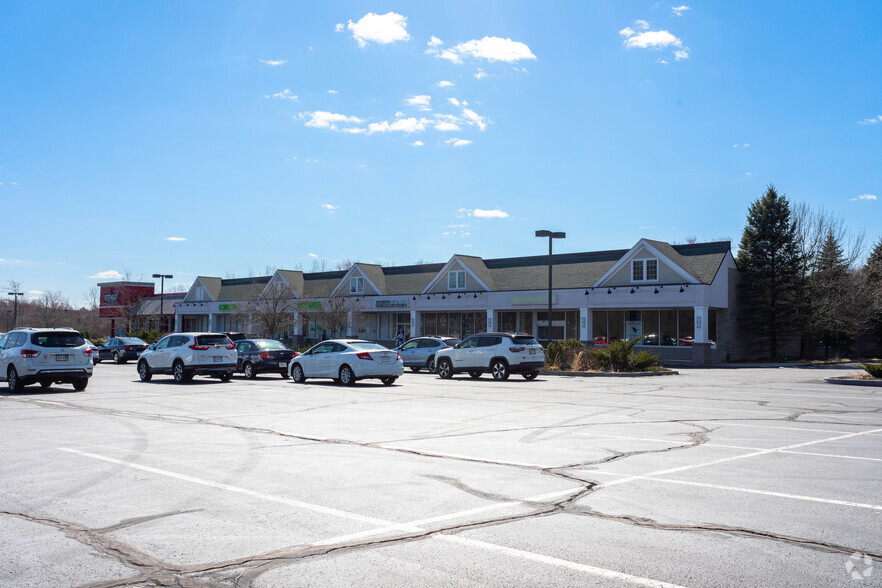 225-227 Turnpike Rd, Westborough, MA for lease - Building Photo - Image 2 of 3