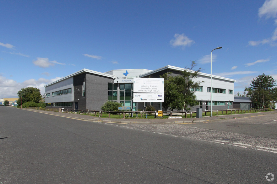 Myregormie Pl, Kirkcaldy for lease - Building Photo - Image 3 of 6