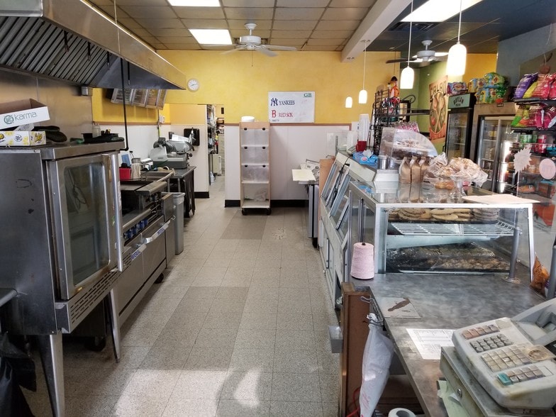 303 Milton Ave, Ballston Spa, NY for sale - Building Photo - Image 3 of 25