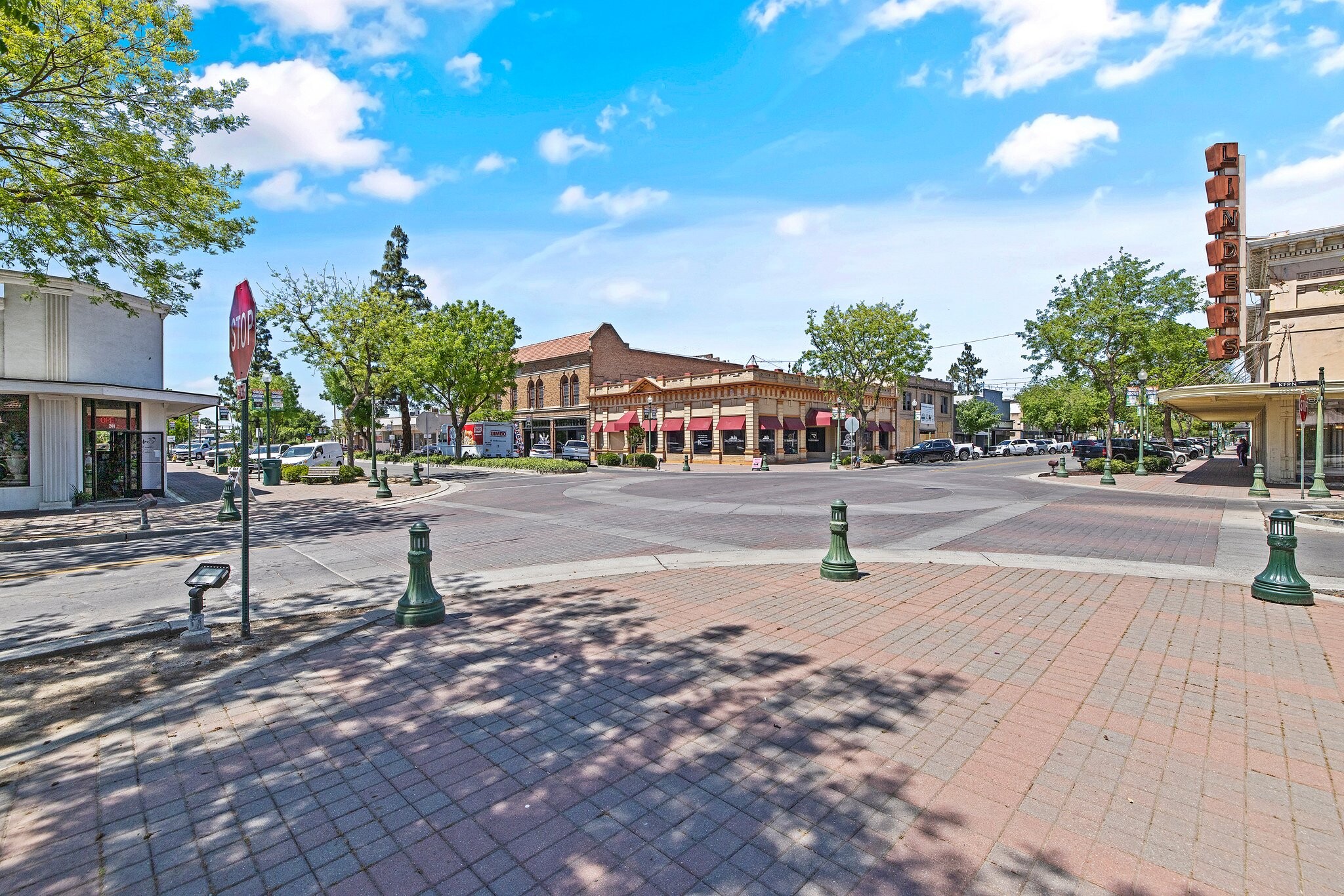 220 S K St, Tulare, CA for lease Building Photo- Image 1 of 19