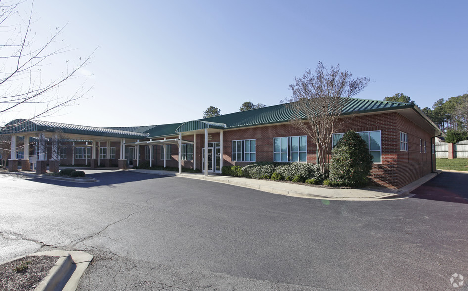 430 S Herlong Ave, Rock Hill, SC for lease - Building Photo - Image 1 of 2