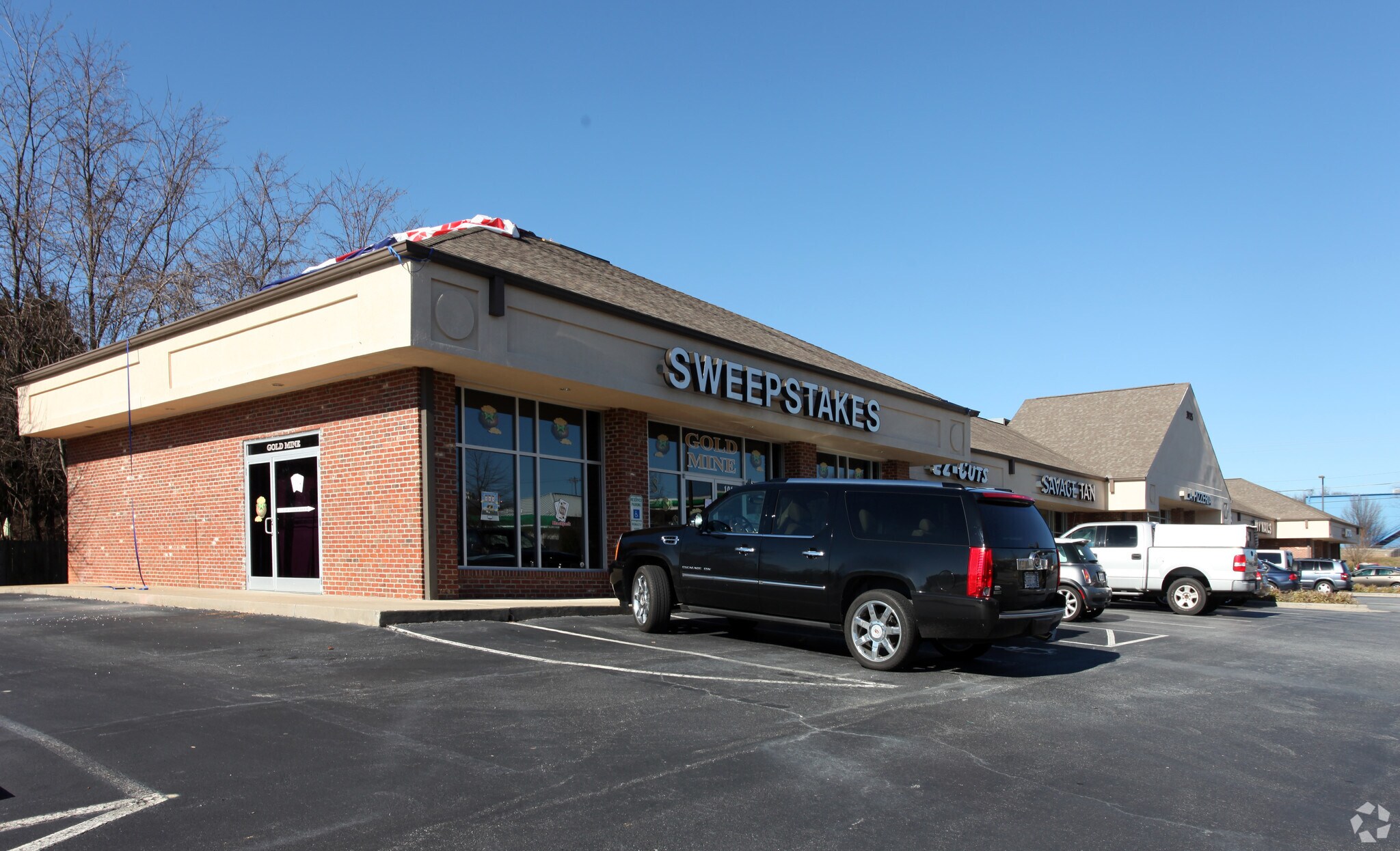 3925 Sedgebrook St, High Point, NC for sale Primary Photo- Image 1 of 1