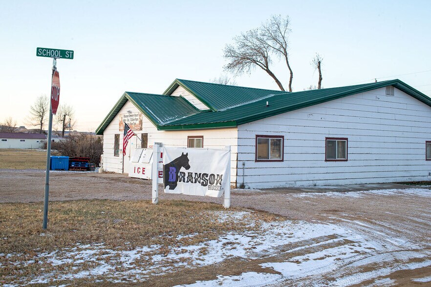 405 S Morman Ave, Ekalaka, MT for sale - Primary Photo - Image 1 of 1