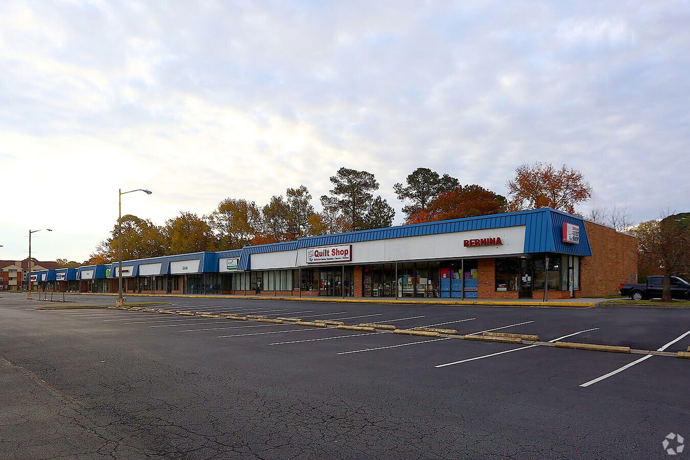 776 J Clyde Morris Blvd, Newport News, VA 23601 Property Record