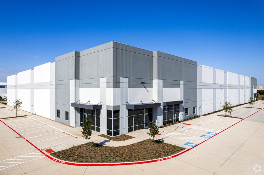 3100 Shiloh Rd, Richardson, TX for sale - Building Photo - Image 1 of 1