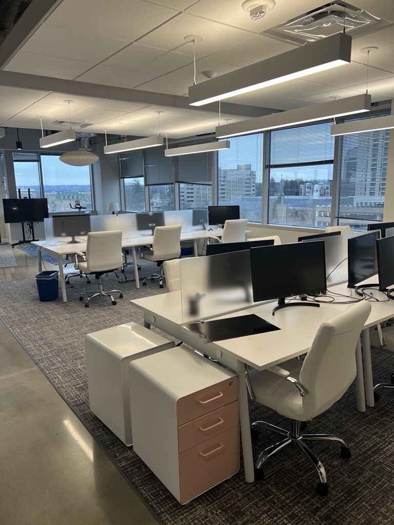 210 W Pennsylvania Ave, Towson, MD for lease Interior Photo- Image 1 of 7