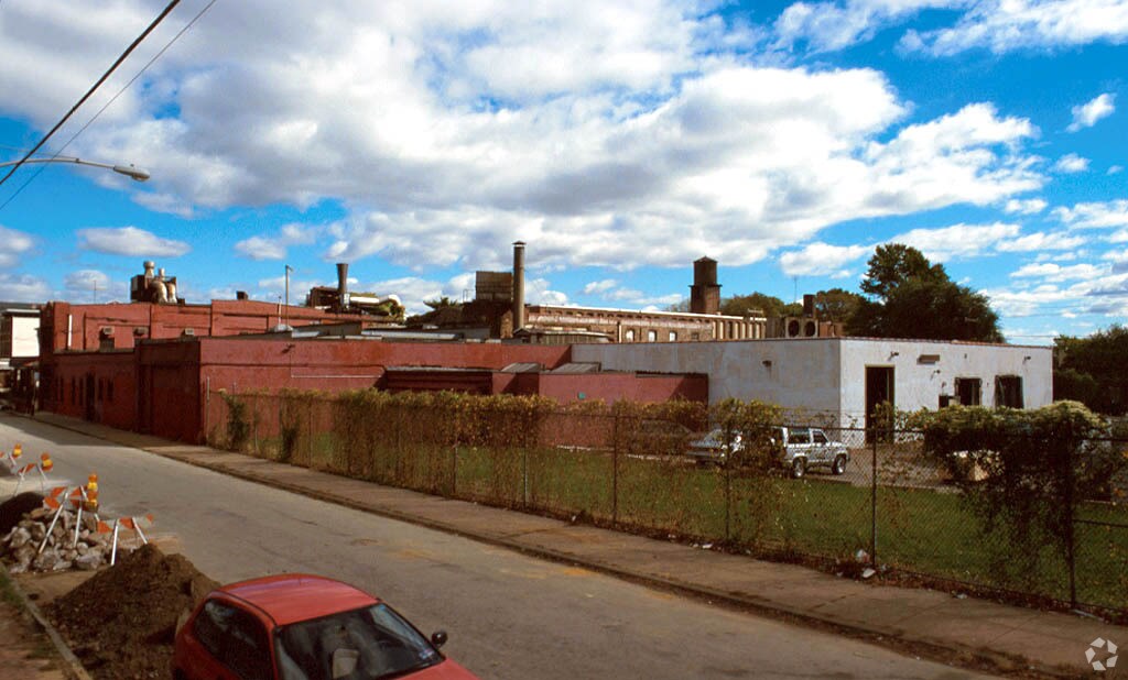 4301-4329 Paul St, Philadelphia, PA for lease Primary Photo- Image 1 of 9