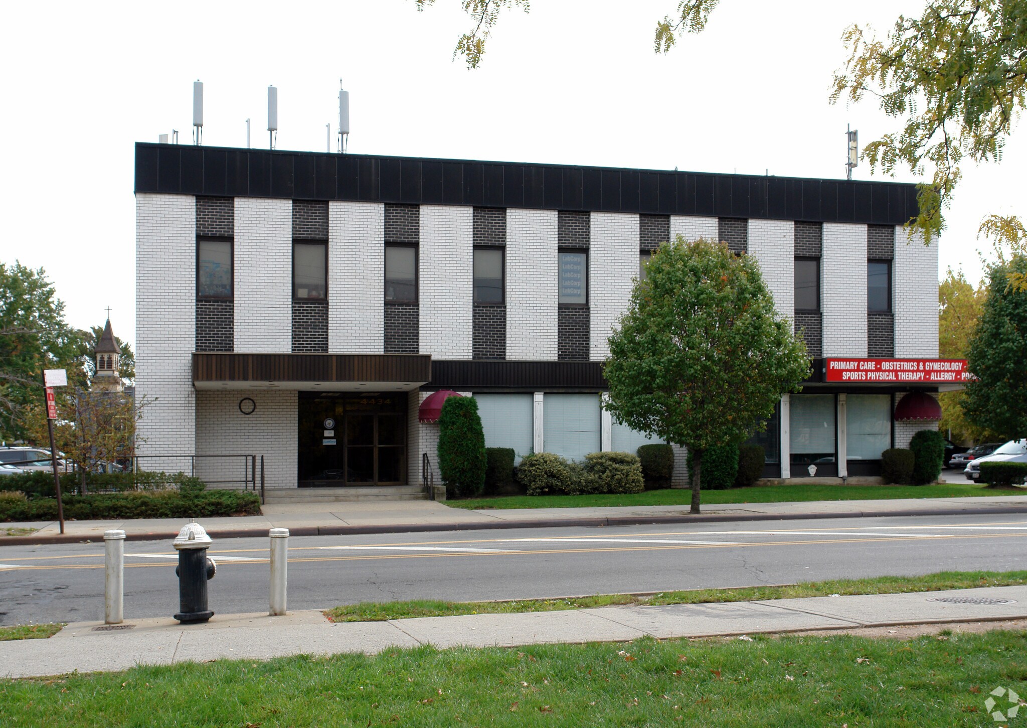 44344436 Amboy Rd, Staten Island, NY 10312 Office/Medical for Lease