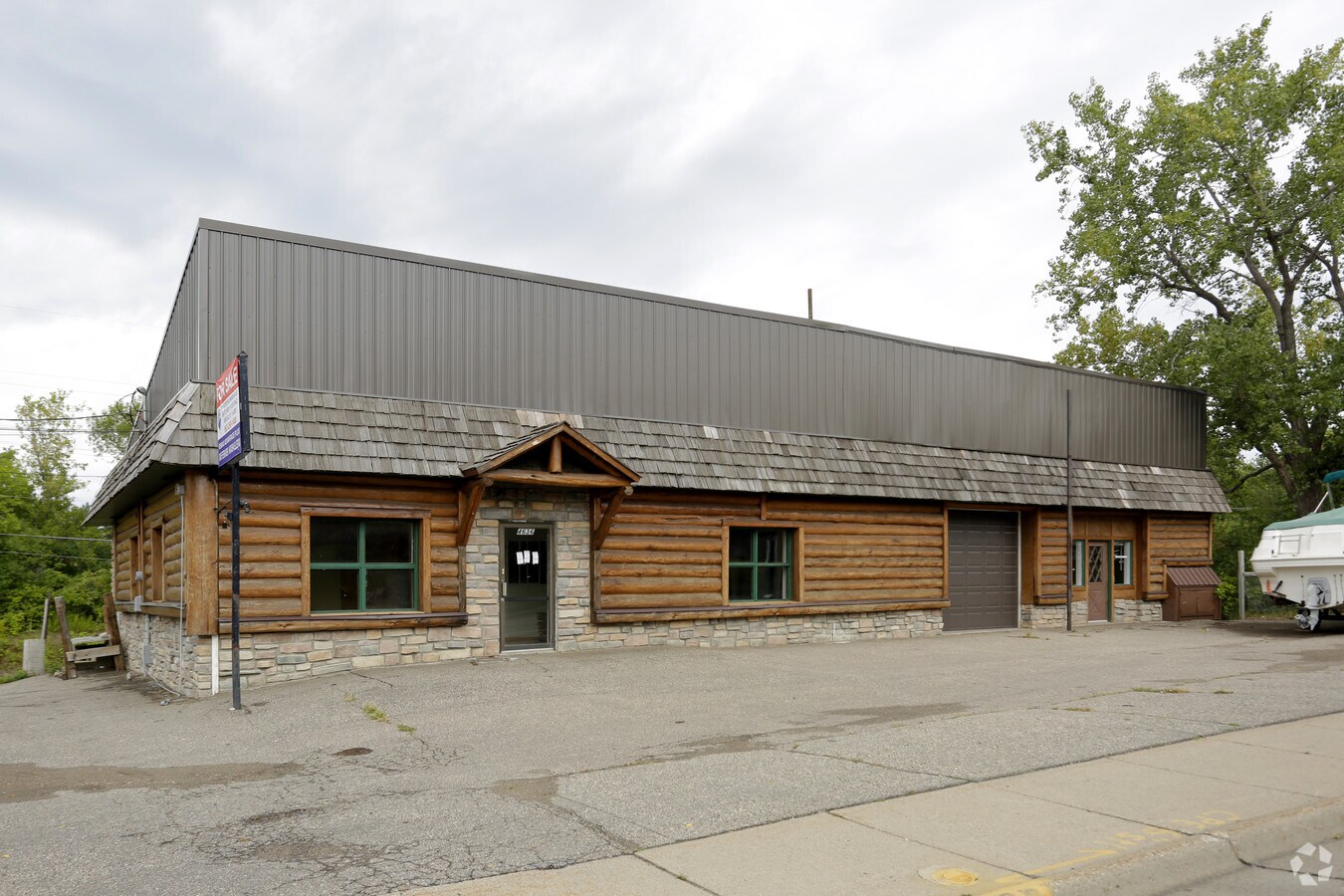 Building Photo