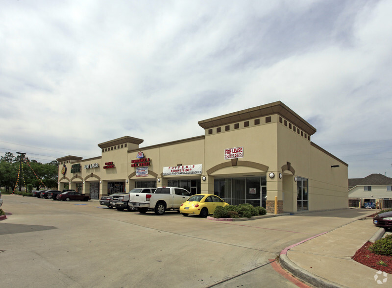 13548 Beechnut St, Houston, TX for lease - Building Photo - Image 3 of 5