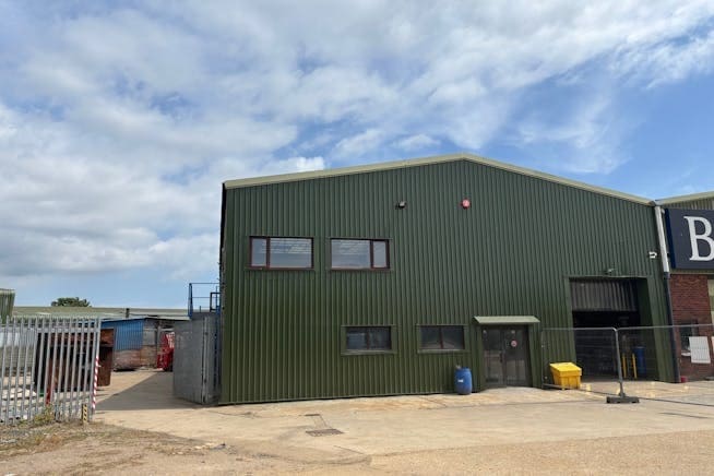 76-88 Old Wareham Rd, Poole for sale - Building Photo - Image 1 of 1