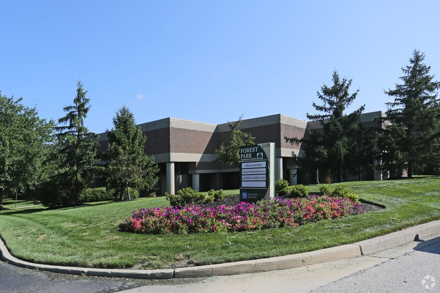 1228 Forest Pky, West Deptford, NJ for lease - Primary Photo - Image 1 of 13