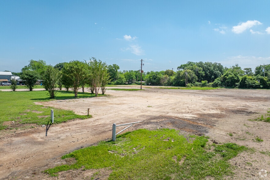 4134 Southerland Rd, Houston, TX for sale - Building Photo - Image 3 of 20