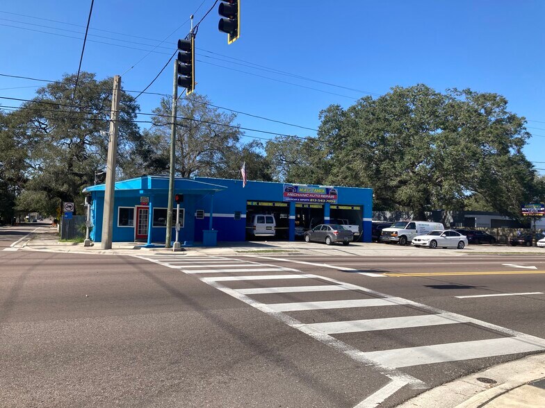 6200 N Nebraska Ave, Tampa, FL 33604