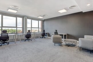 More details for 275 Slater St, Ottawa, ON - Coworking for Lease