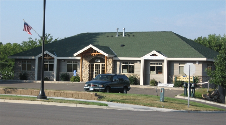 621 N Benton Dr, Sauk Rapids, MN for sale Building Photo- Image 1 of 1