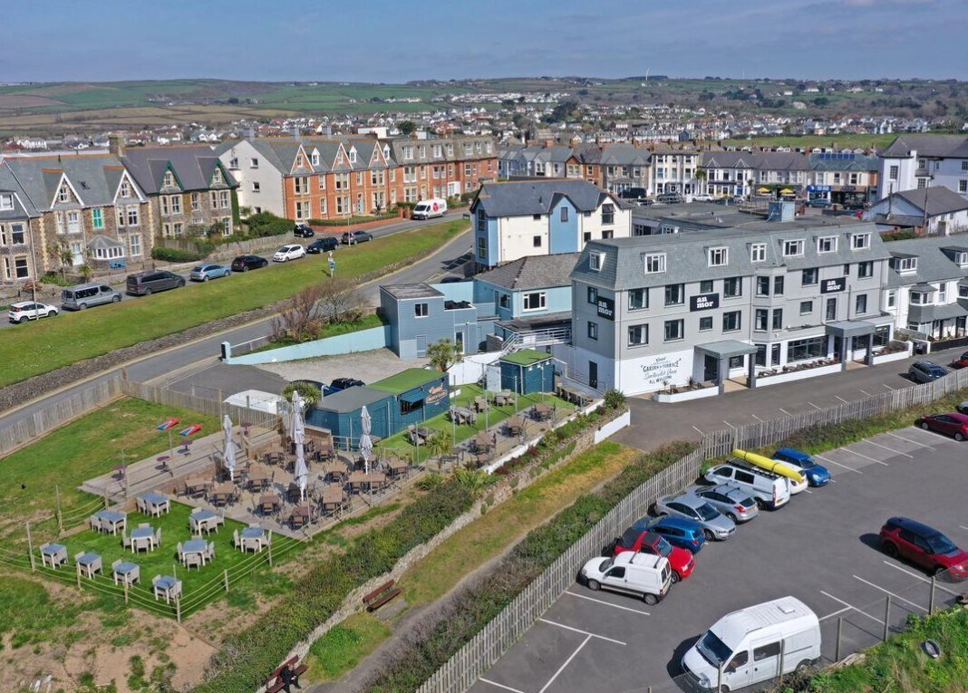 6 Hartland Ter, Bude, EX23 8JY