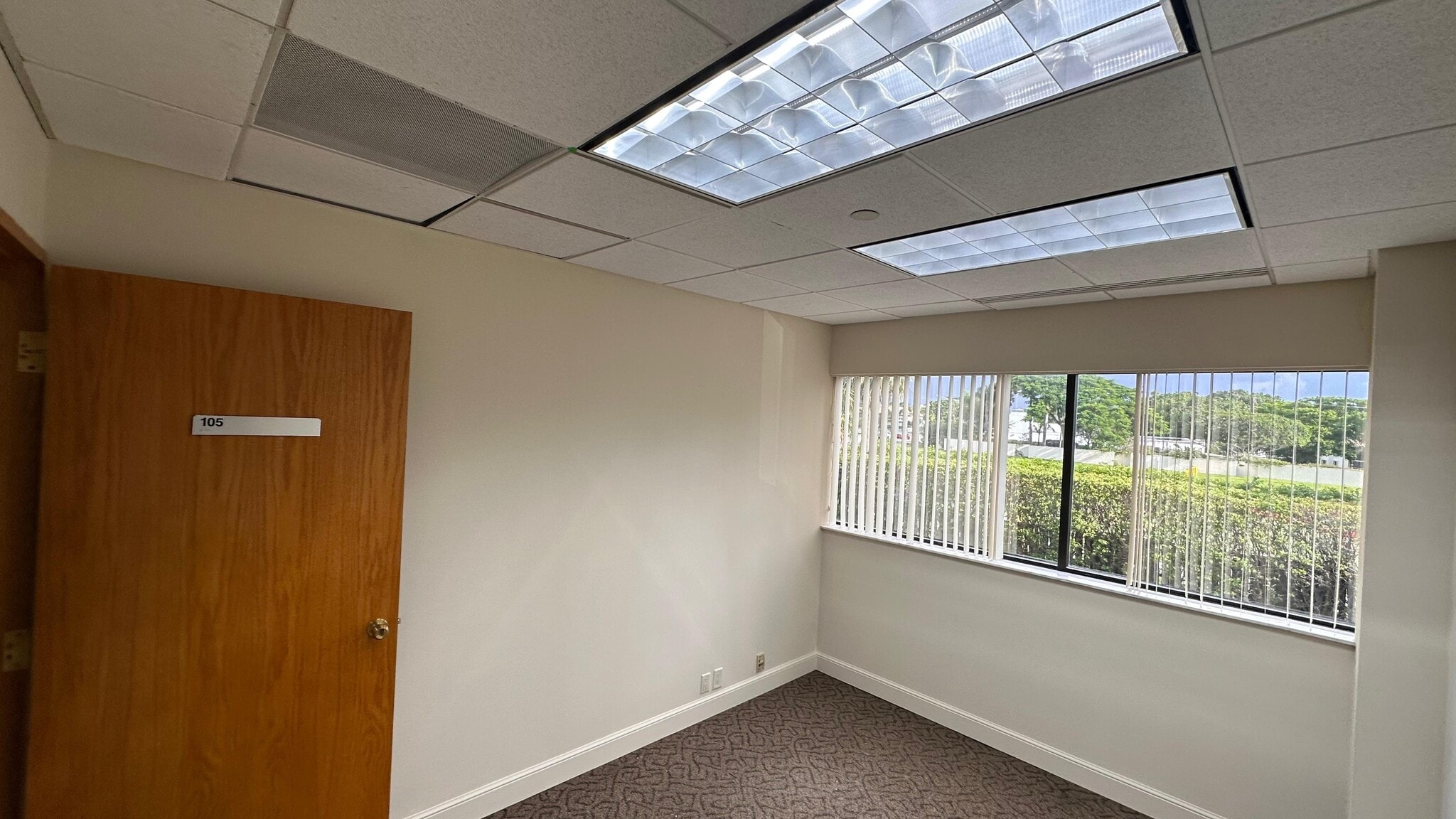 8000 N Federal Hwy, Boca Raton, FL for lease Interior Photo- Image 1 of 4