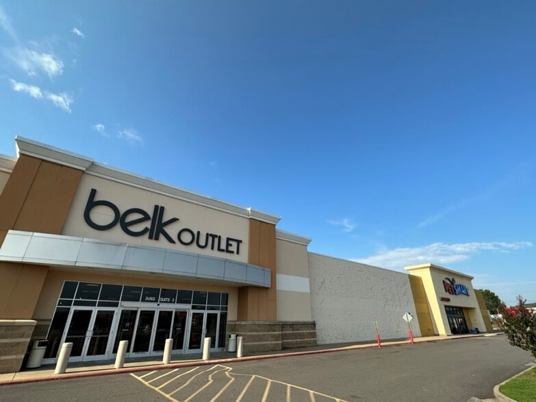 3093 E Main St, Russellville, AR for lease - Building Photo - Image 3 of 13