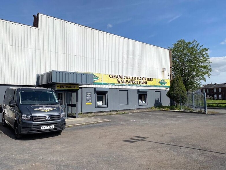 St. James St, Heywood for sale - Primary Photo - Image 1 of 1