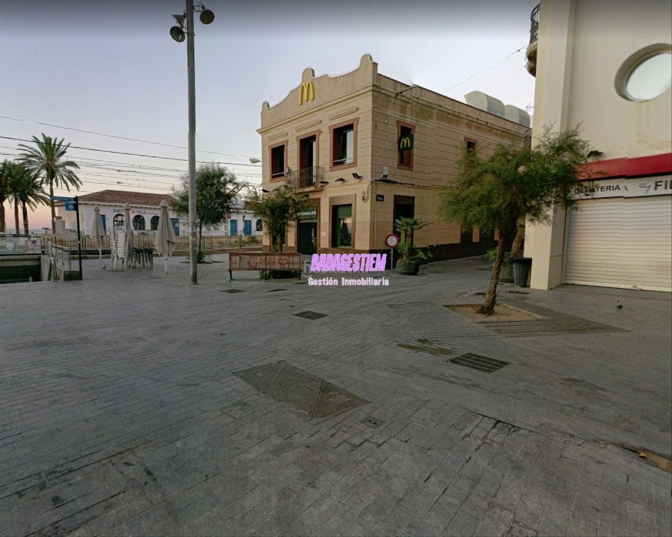 Retail in Badalona, Barcelona for lease Interior Photo- Image 1 of 6