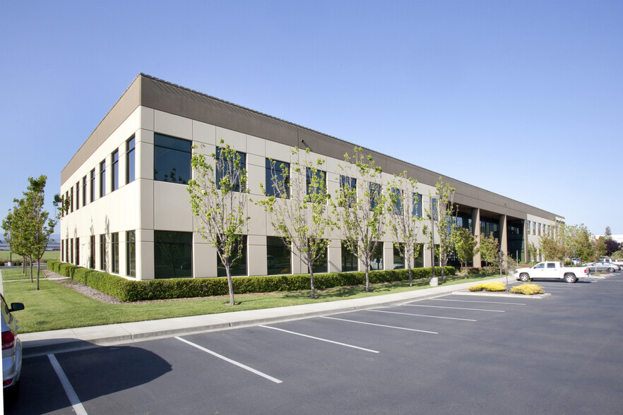 3843 Brickway Blvd, Santa Rosa, CA for lease - Building Photo - Image 3 of 4