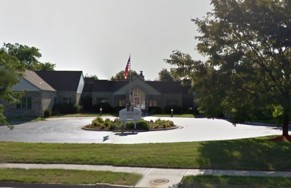 2885 McFarland Rd, Rockford, IL 61107 The Atrium