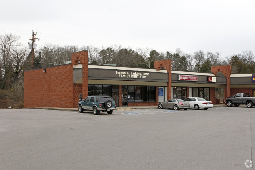 1023-1041 W Main St, Lebanon, TN for lease - Building Photo - Image 2 of 7