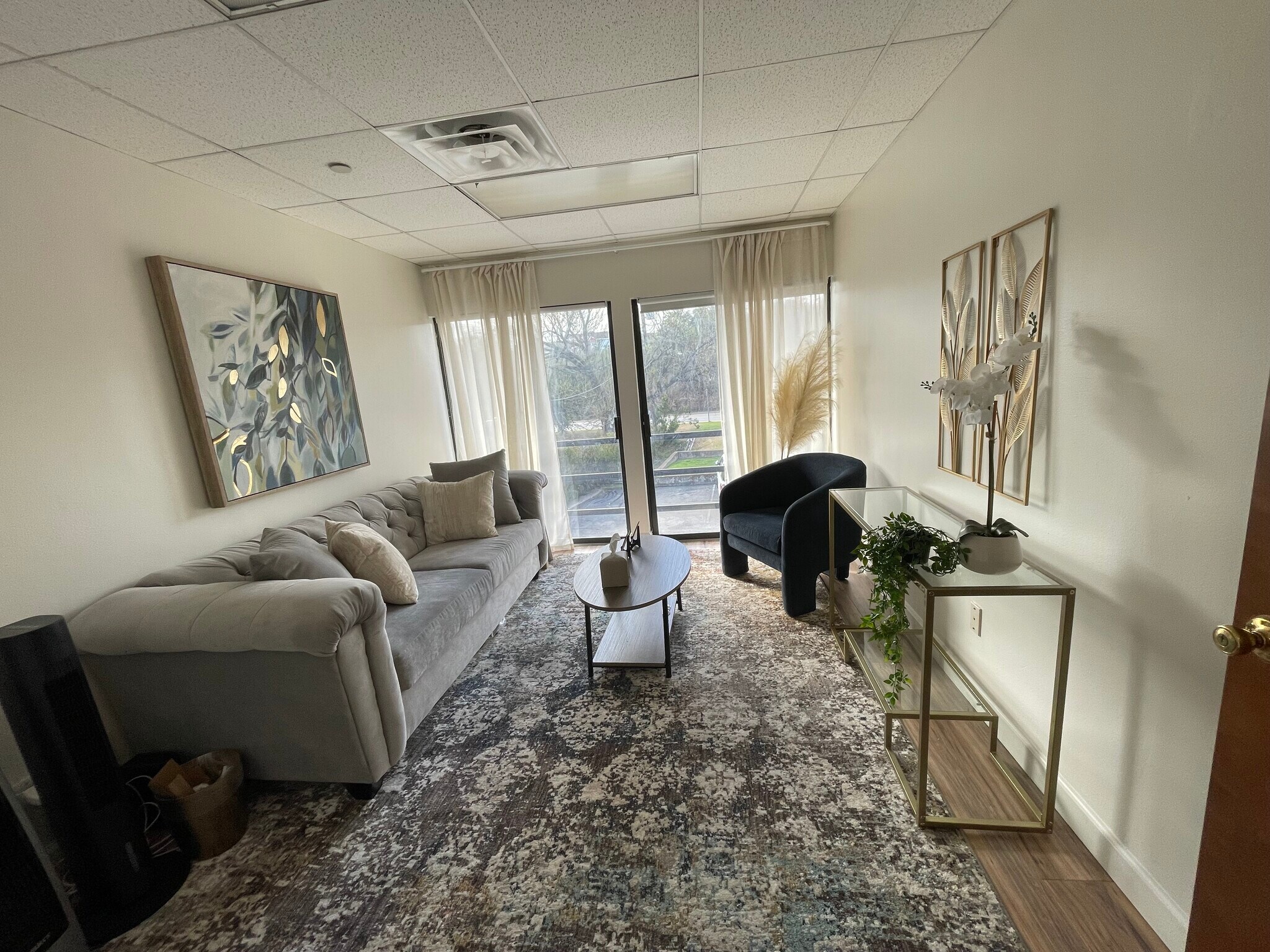 2720 Bee Caves Rd, Austin, TX for lease Interior Photo- Image 1 of 4