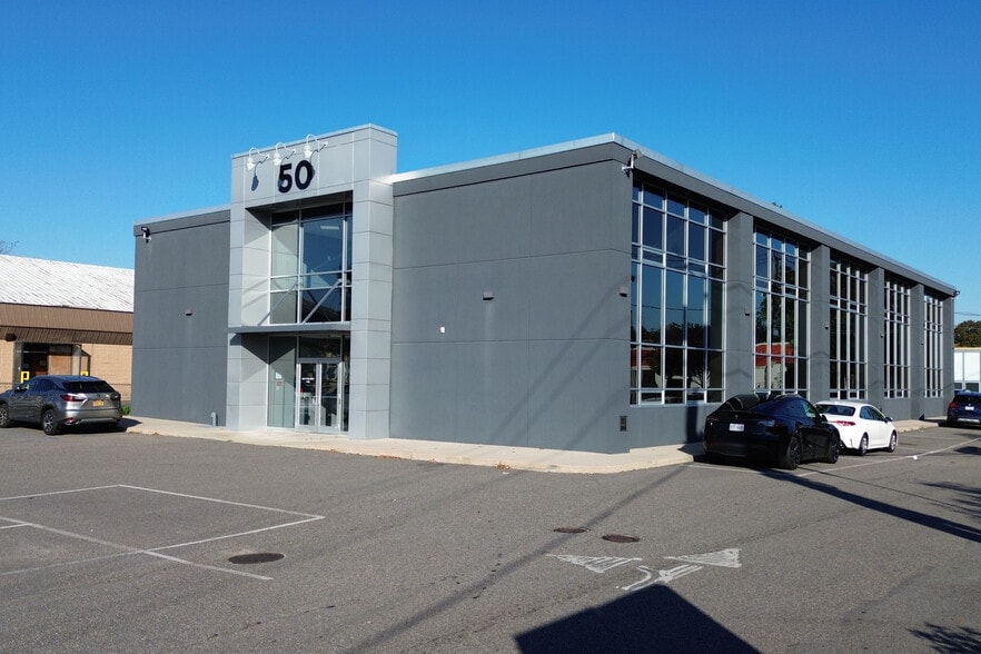 50 Jericho Tpke, Jericho, NY for sale - Building Photo - Image 1 of 1