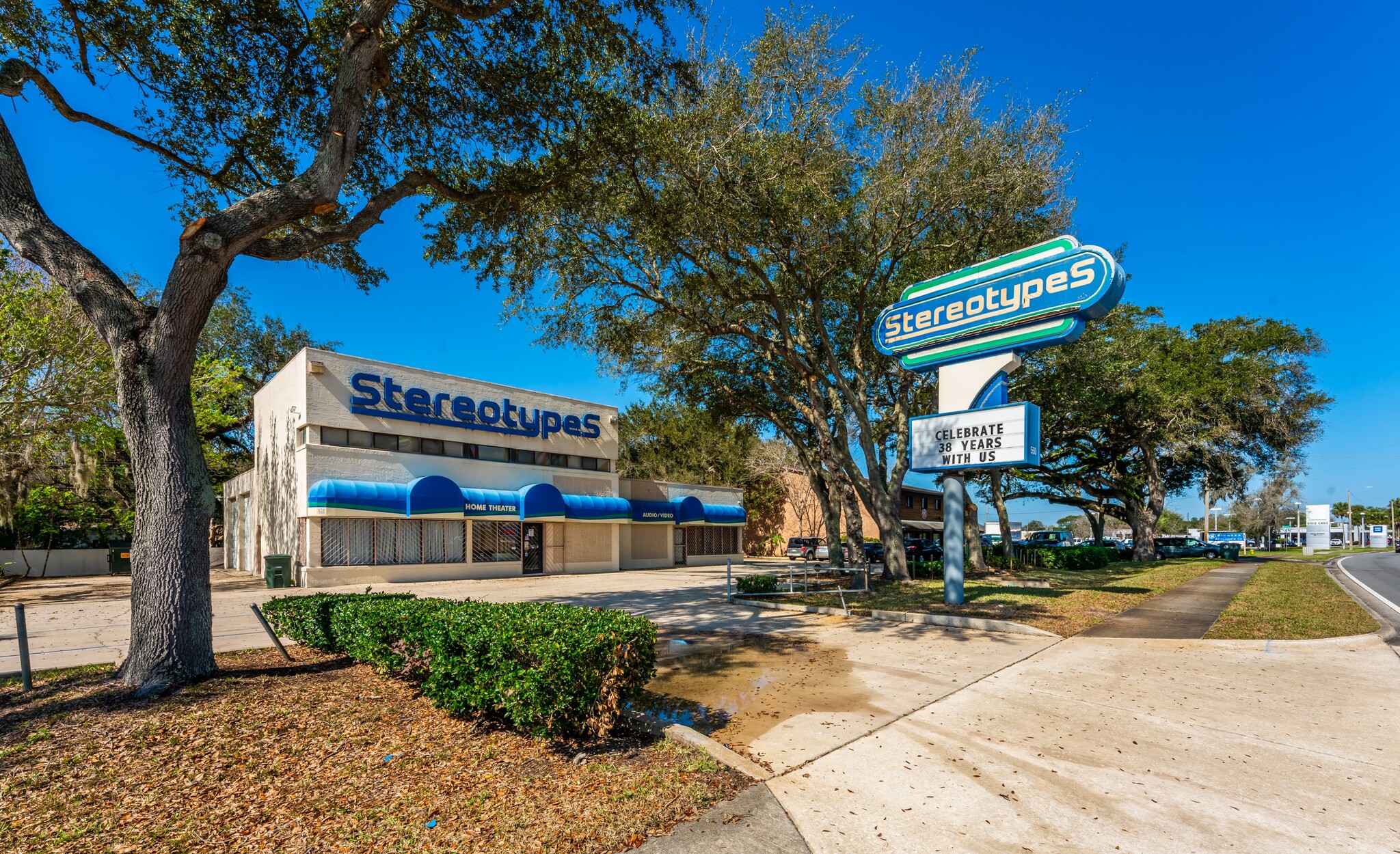 550 N Nova Rd, Daytona Beach, FL for sale Building Photo- Image 1 of 1