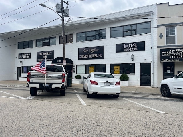 2635 Pettit Ave, Bellmore, NY for lease - Primary Photo - Image 1 of 1