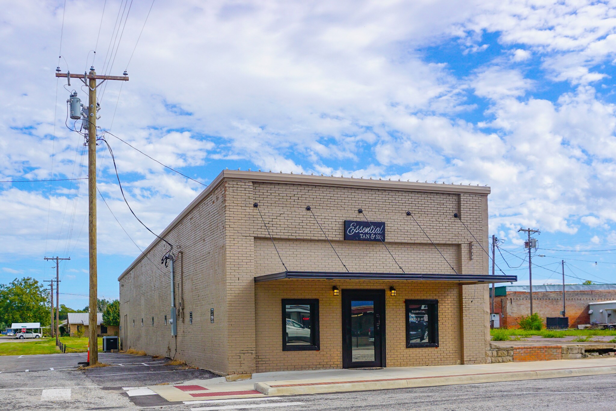 116 N Houston St, Edgewood, TX for sale Primary Photo- Image 1 of 1