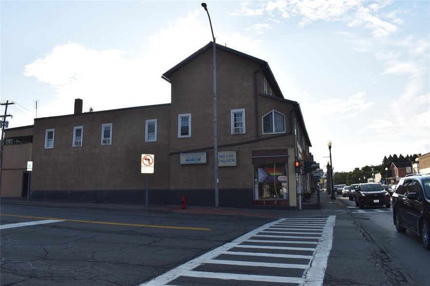 102-106 W Main St, Endicott, NY for sale - Building Photo - Image 3 of 13