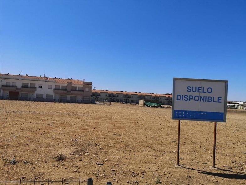 B, 2 Y 3, Talavera la Real, Badajoz for sale - Building Photo - Image 3 of 8