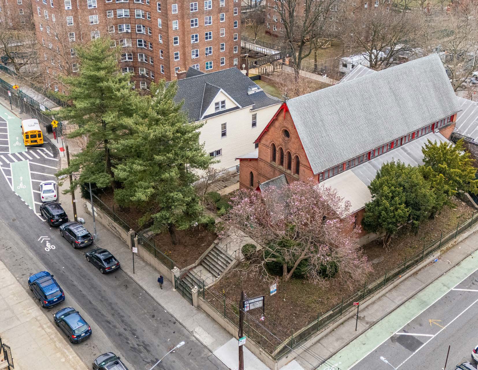 690 E 166th St, Bronx, NY for sale Building Photo- Image 1 of 9