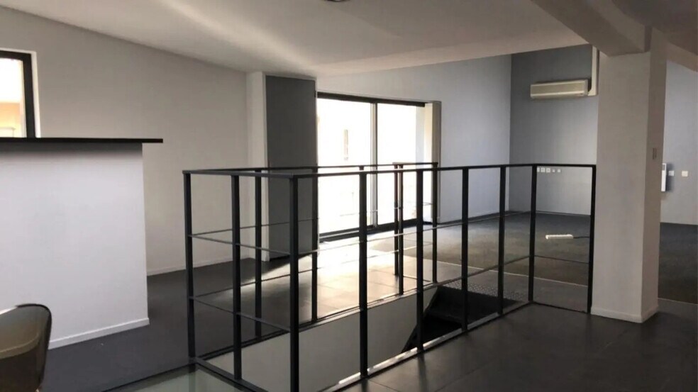 Office in Le Havre for lease - Interior Photo - Image 3 of 6