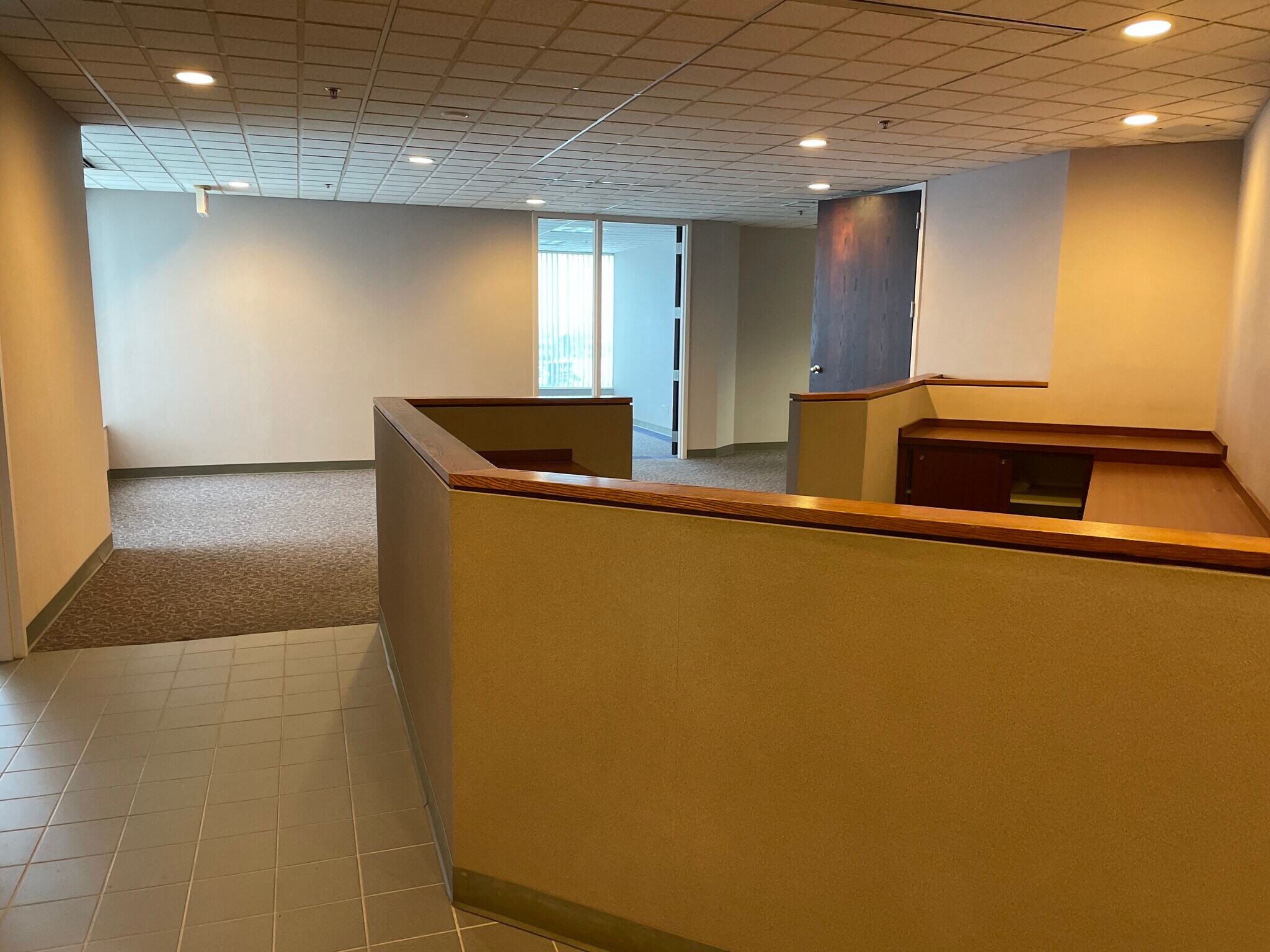 4801 Southwick Dr, Matteson, IL 60443 South suburban office space for