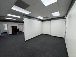 2760 Lake Sahara Dr, Las Vegas, NV for lease Interior Photo- Image 2 of 11